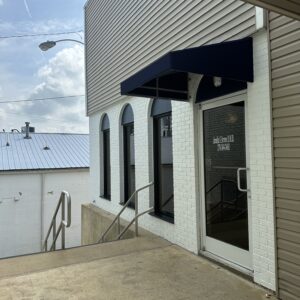 Exterior of the Riley Dental group office located in Columbia, Kentucky